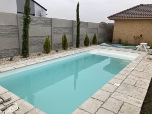 Biely bazén s ležadlom RELAX | Bazény Nové Zámky