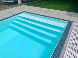 Prelivový bazén | Bazény plastové aj laminátové